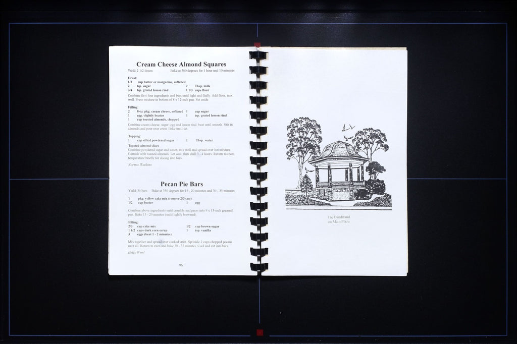 Cookie Cookbook (1995) - New Braunfels, TX - Vintage 90s Recipes