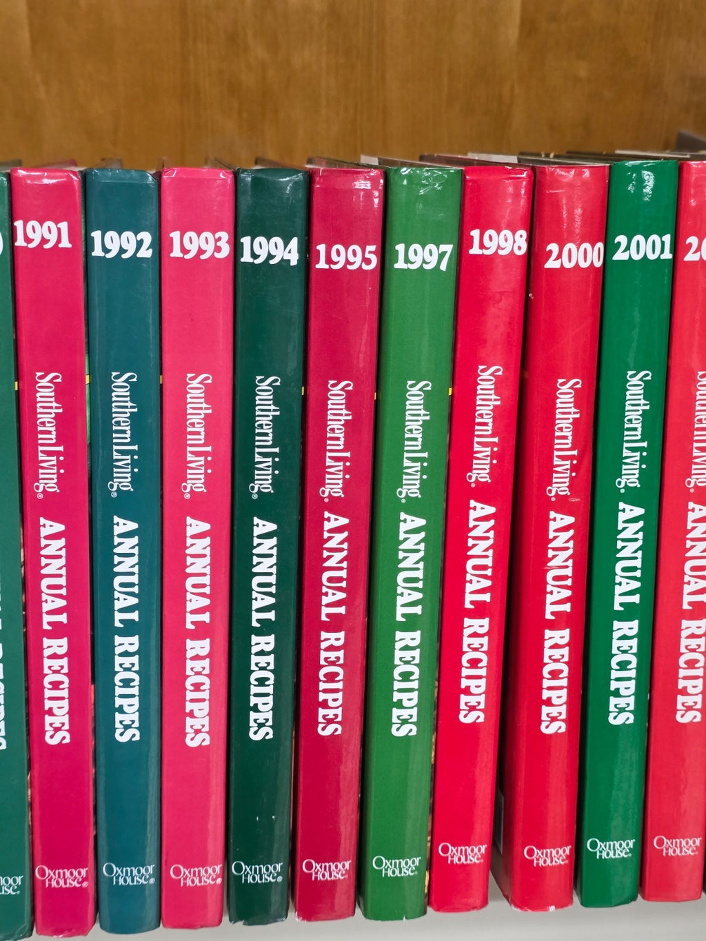 Vtg Southern Living Annual Recipes Lot of 27 Hardcover Cookbooks 1980s 90s 2000s