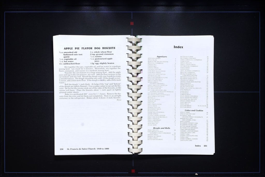 St. Francis deSales Church Cookbook (1999) - Paducah, Kentucky - Vintage Recipes