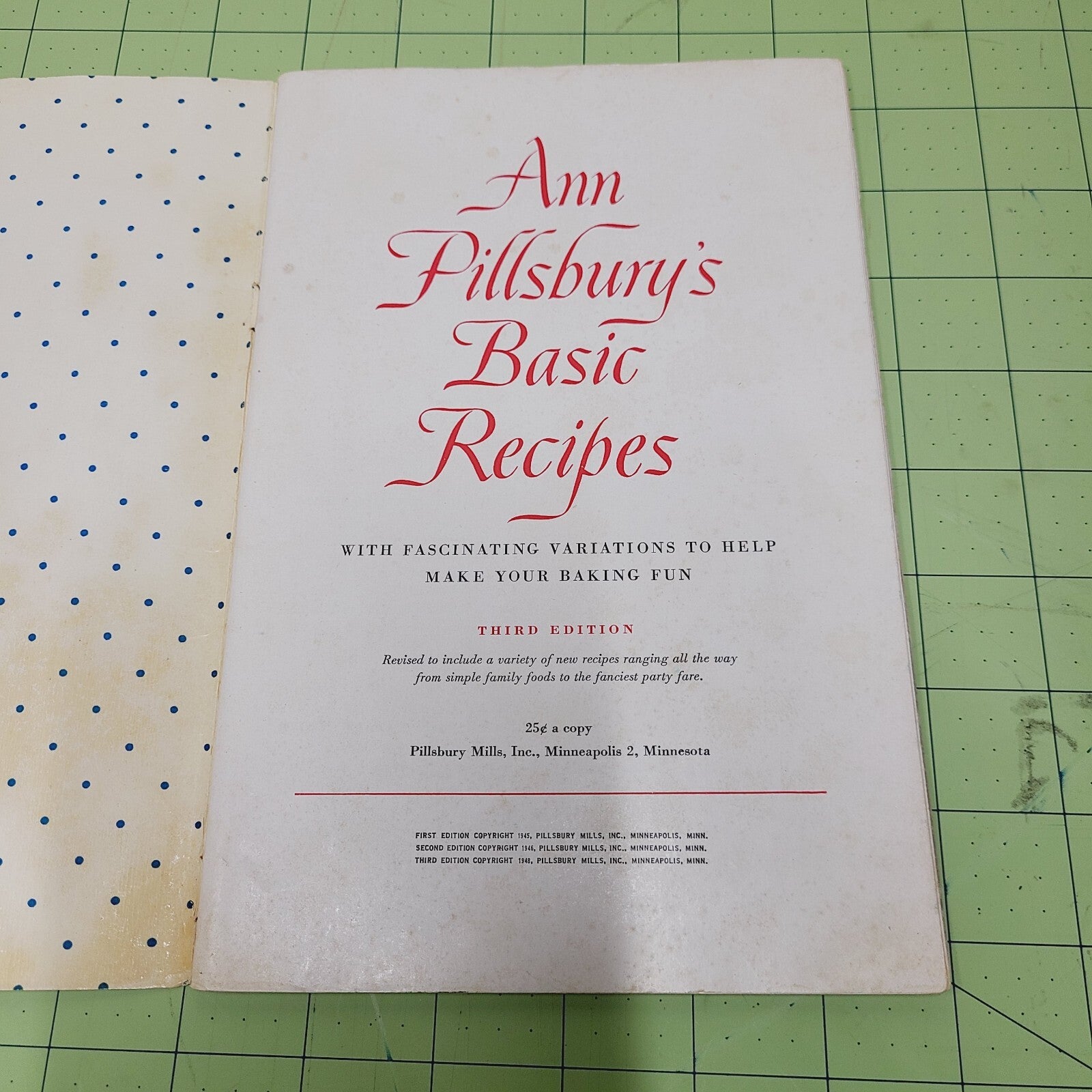 Baking is Fun! (1948) Pillsbury, Ann - Vintage Cookbook - Favorite Recipes