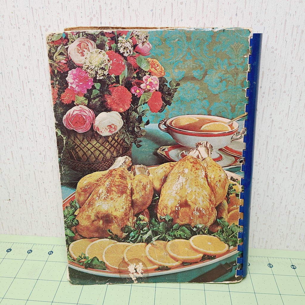 Favorite Mormon Recipes: Meats Edition - Including Seafood and Poultry, Cookbook