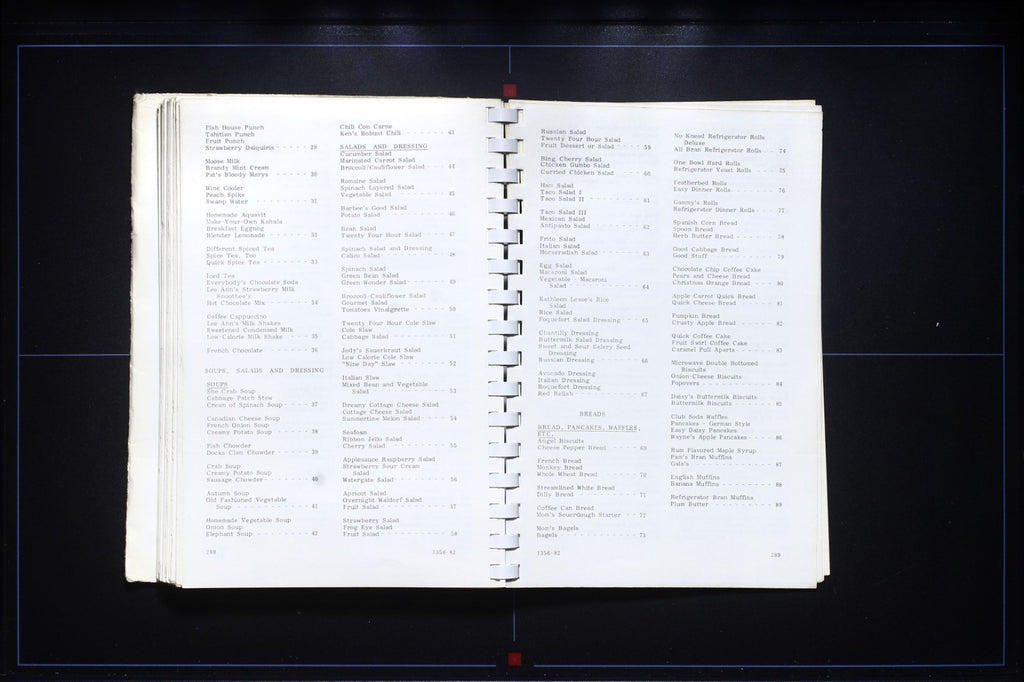 Arkansas Kitchens (1982) - Fort Smith, AR - Immaculate Conception - Cookbook