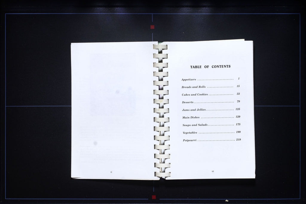 St. Francis deSales Church Cookbook (1999) - Paducah, Kentucky - Vintage Recipes