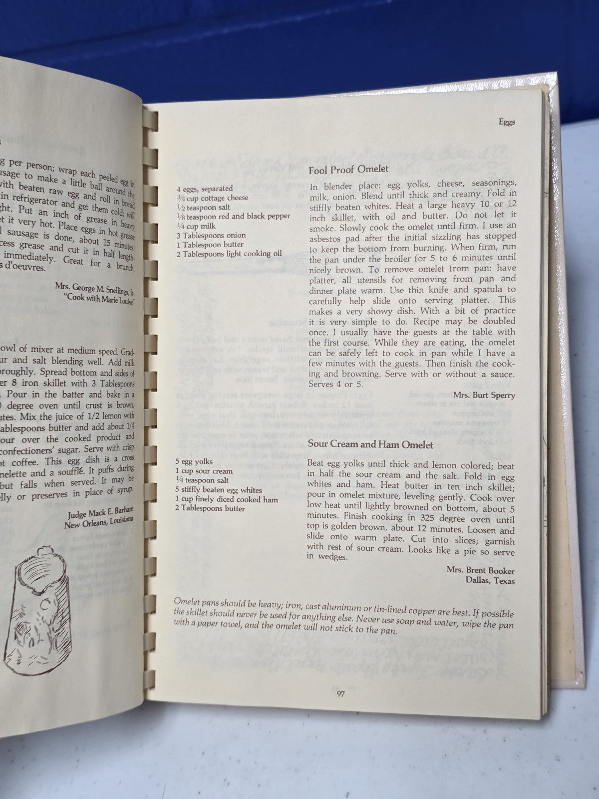 The Cotton Country Collection Cookbook HC 1975 Louisiana Recipes  W4