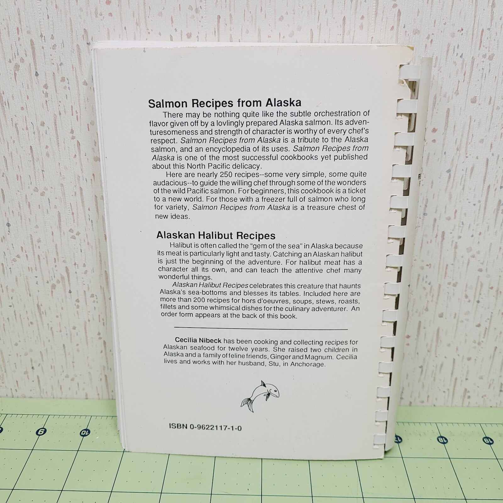 Salmon Recipes from Alaska (1987) - Vintage Cookbook - Favorite Meals (Nibeck)