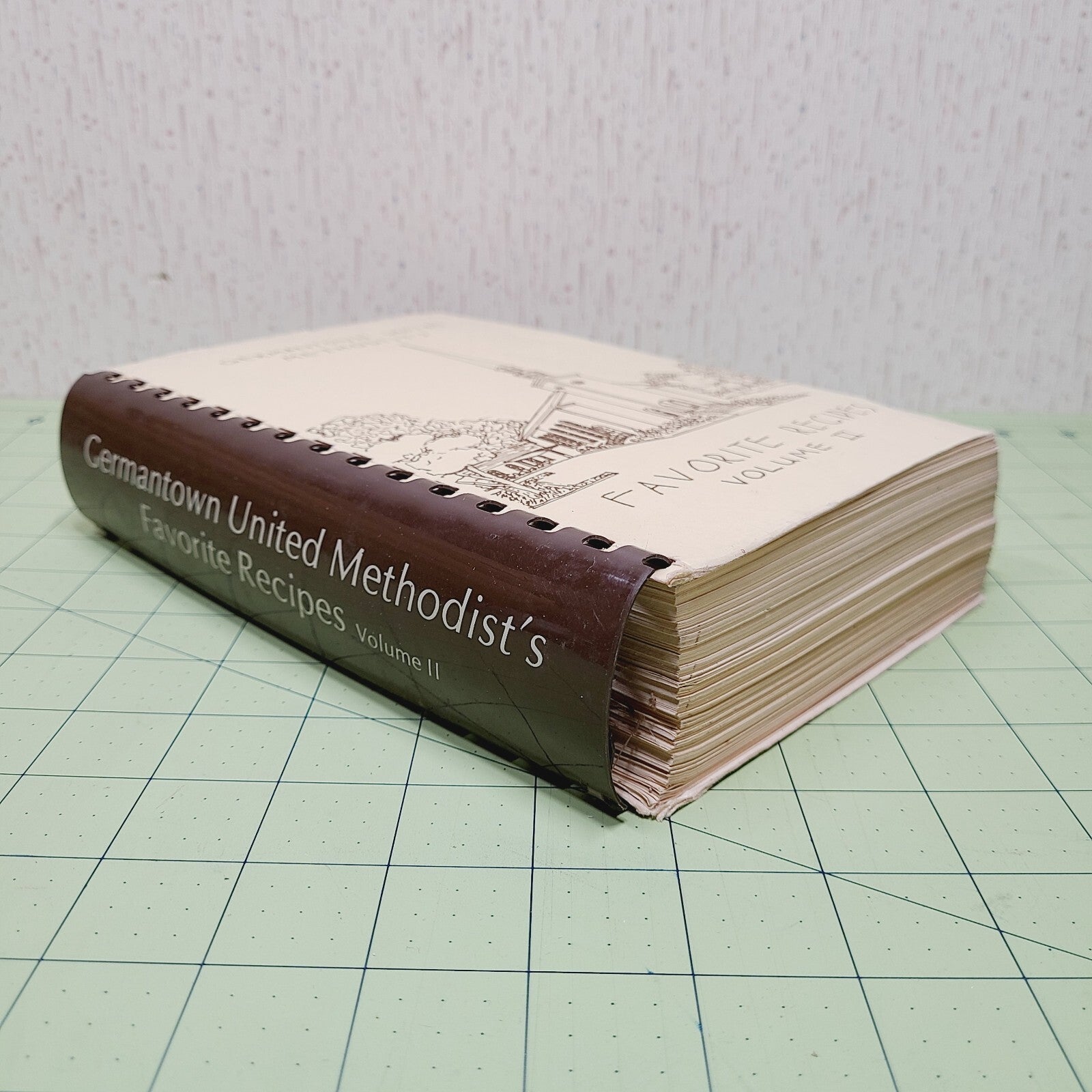 Germantown United Methodist's Favorite Recipes Vol. II (1987) - Vintage Cookbook