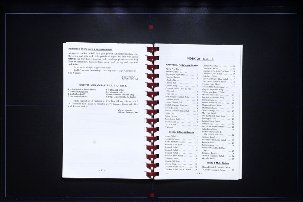 Fayetteville Favorites (2000) - Altrusa Cookbook - Arkansas - 