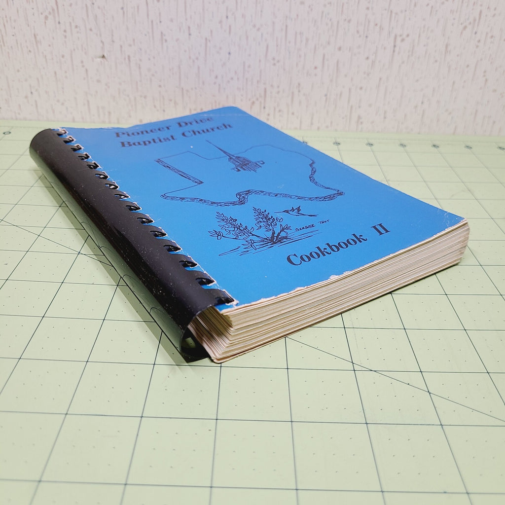 Pioneer Drive Baptist Church: Abilene, Texas - Vintage Cookbook, Trusted Recipes