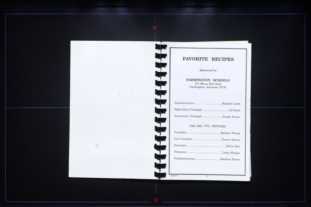 Farmington Schools Cookbook - Arkansas (AR) - Vintage Recipes 1990s