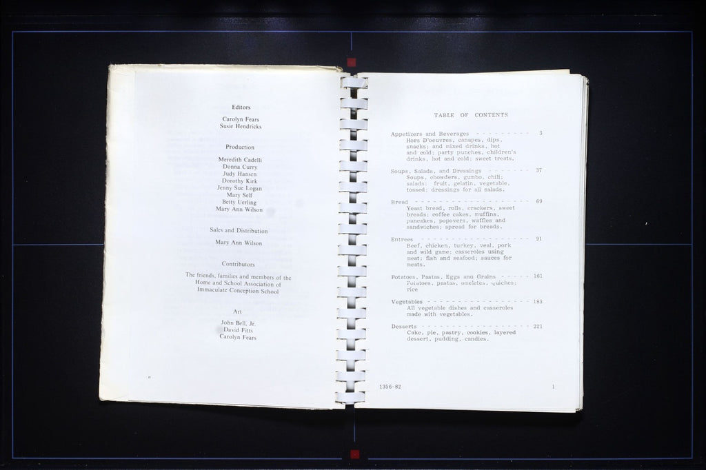 Arkansas Kitchens (1982) - Fort Smith, AR - Immaculate Conception - Cookbook