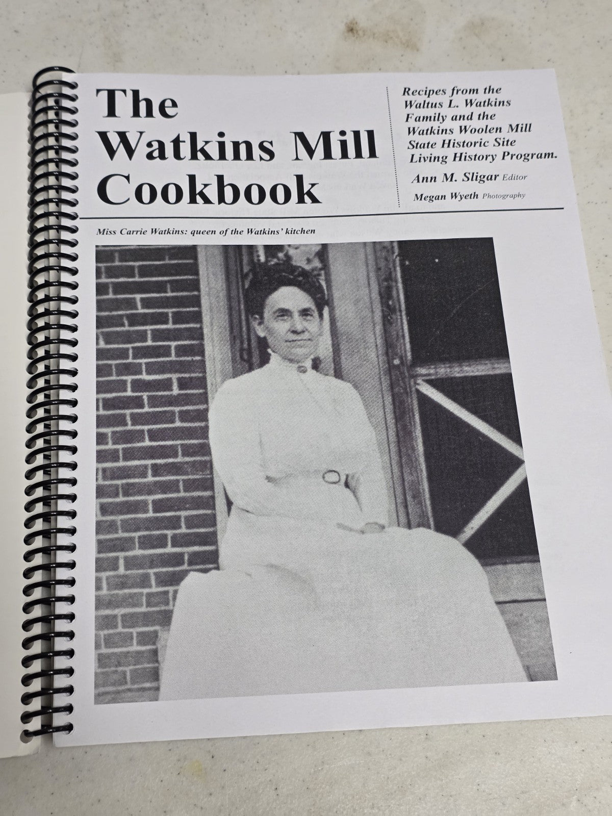 The Watkins Mill Cookbook (2008) - Lawson, Missouri - Spiral