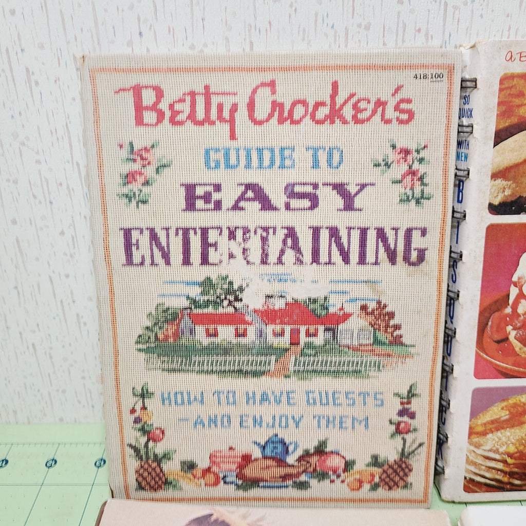 Lot of 4 - Spiral Cookbooks - Vintage: Hershey's, Bisquick, Betty Crocker, Rival