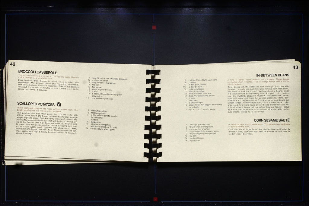 Cooking with Gourmet Grains (1972) Cookbook - Vintage Recipes