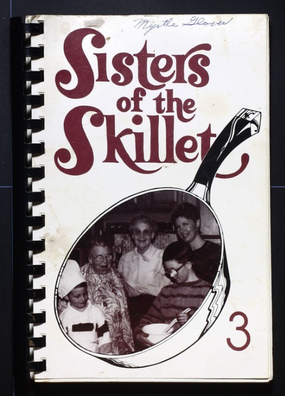 St. Peter's United Church Cookbook (1992) - Elmhurst, Illinois - Vintage Recipes