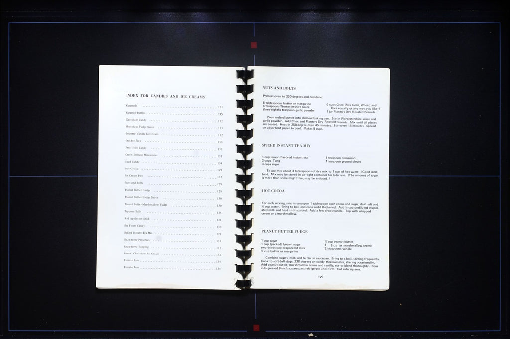 Wonderful Good Cooking from Amish Country Kitchens - Vintage Cookbook